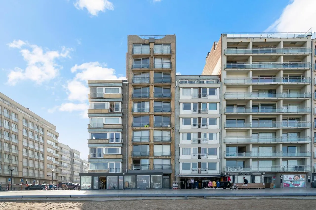 Penthouse App Met Imposant & Eindeloos Zeezicht Apartment Middelkerke Belgium
